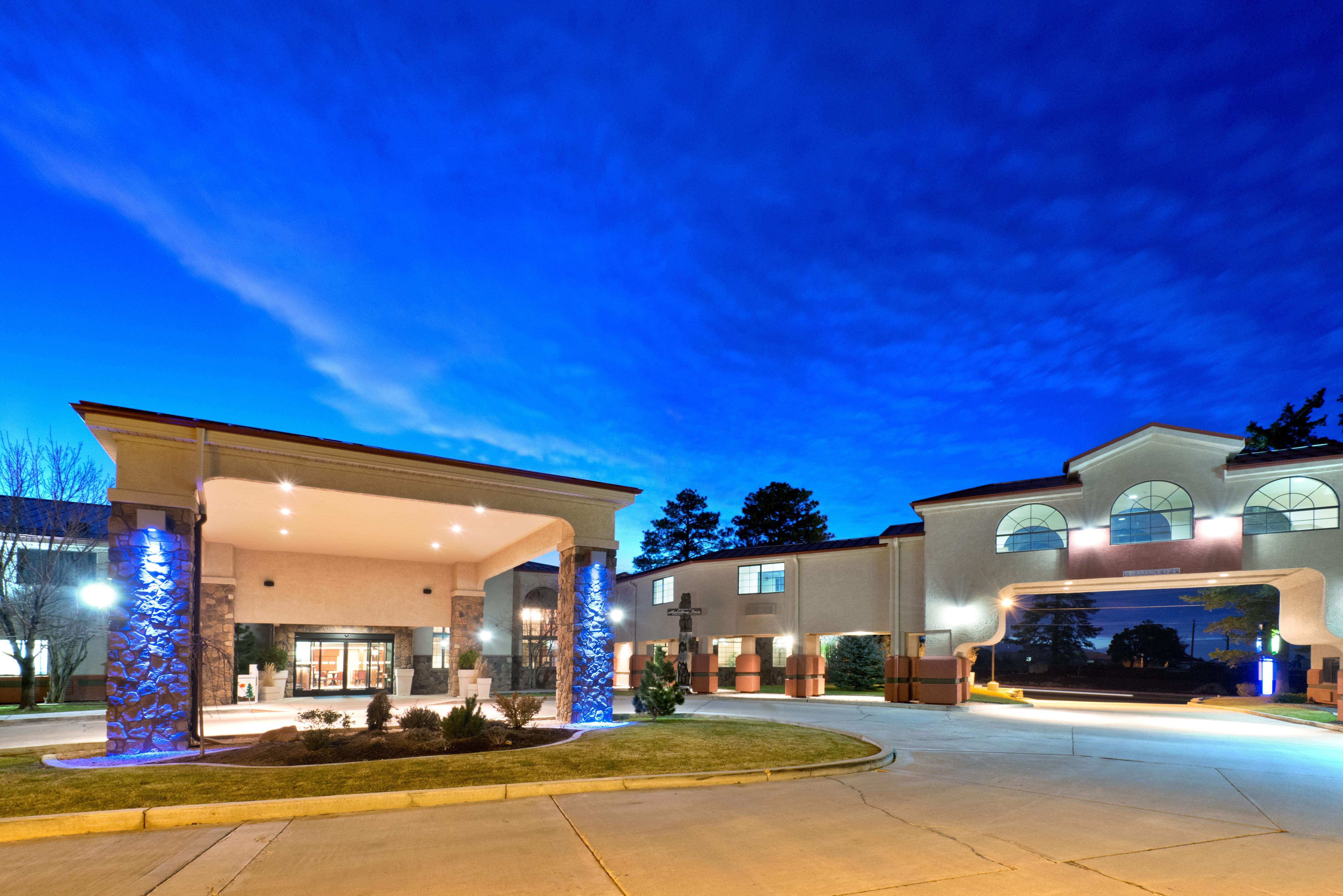 Holiday Inn Express Show Low By Ihg Экстерьер фото