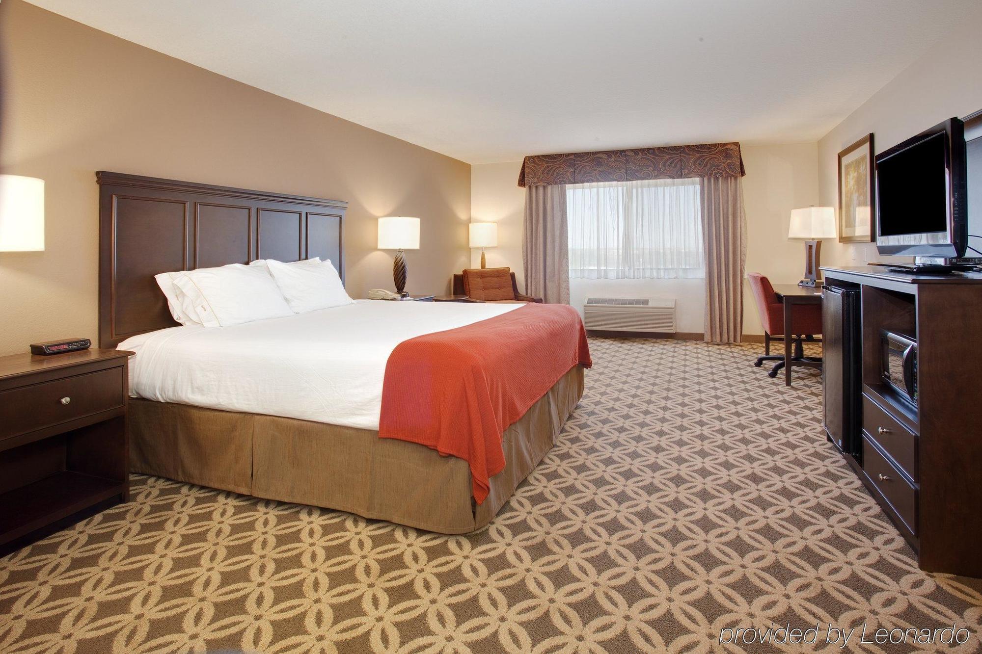 Holiday Inn Express Show Low By Ihg Экстерьер фото
